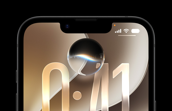 iPhone 17e, vista frontal, Dynamic Island en el centro de la parte superior, mostrando Siri AI en modo de escucha