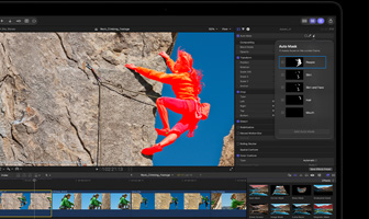 MacBook Pro, Final Cut Pro, Auto Mask-panel, kategorien Personer er valgt, yderligere kategorier: hud, hud og ansigt, hår, mund, en klatrer i røde nuancer, der bestiger en klippe med blå himmel i baggrunden