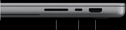 Lukket sølvfarvet MacBook Pro med PROLED XDR-skærm vist fra højre side med tre porte: SDXC, Thunderbolt 5 og HDMI